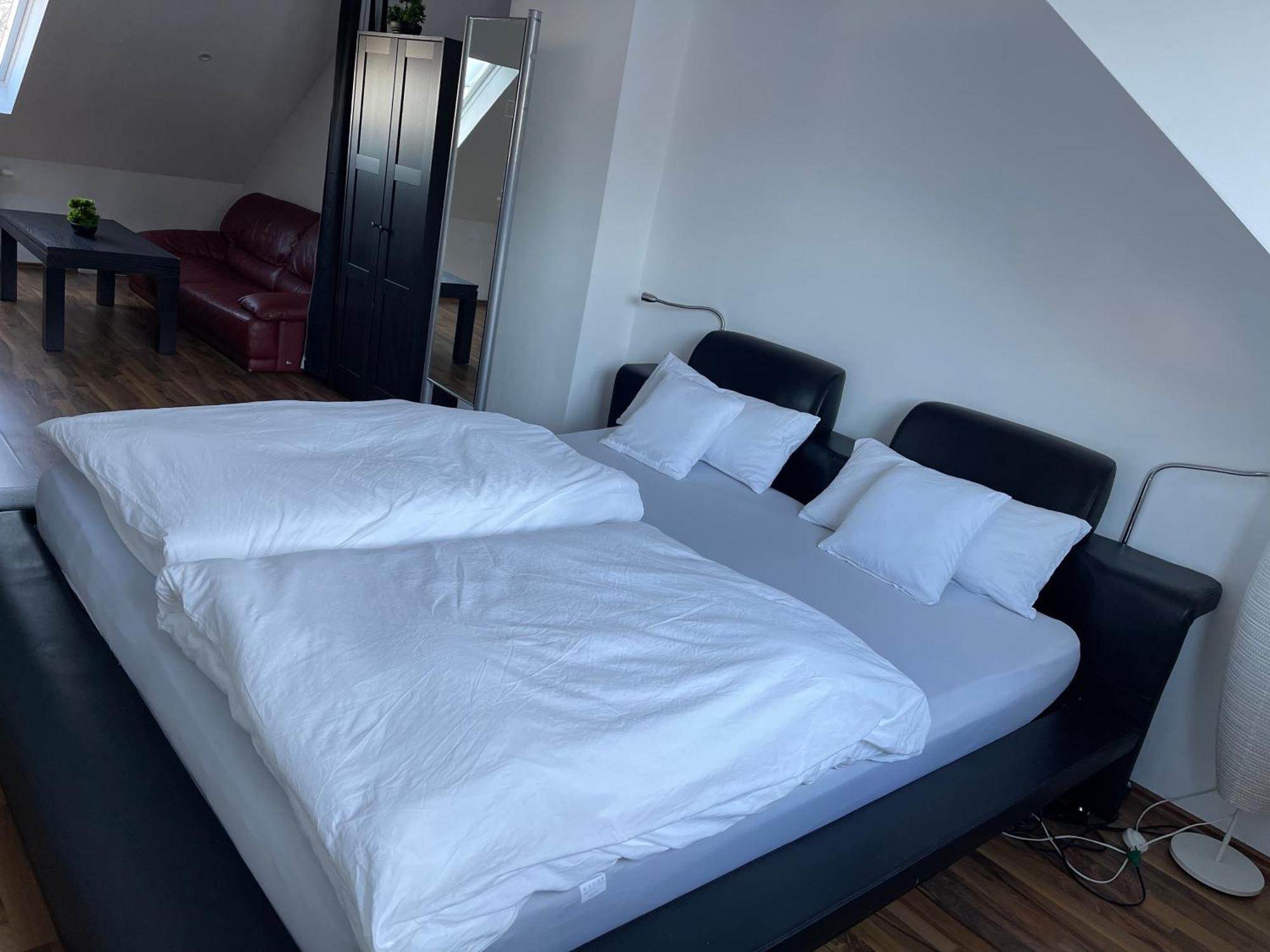 Luxurioeses Zimmer 10Min Zum Universitaet 卡塞尔 外观 照片